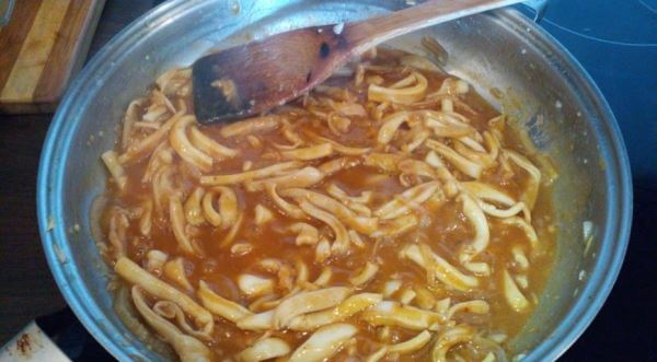 Кальмары в соусе по-корейски
