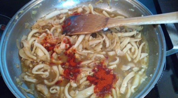 Кальмары в соусе по-корейски