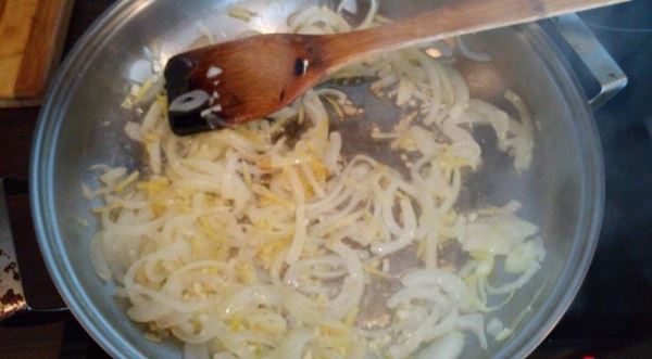 Кальмары в соусе по-корейски